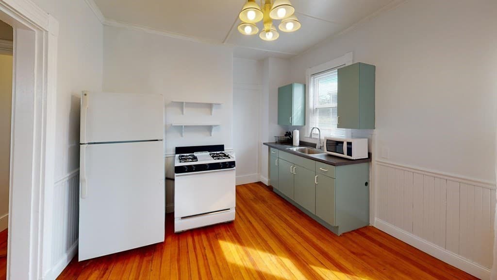 123 Boston St. #3 photo 2