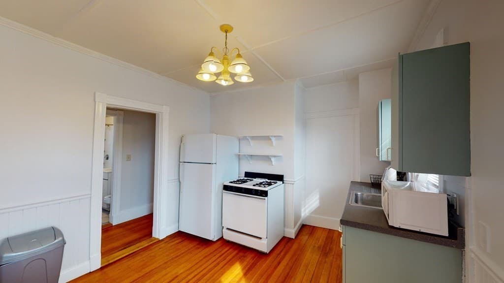 123 Boston St. #3 photo 3