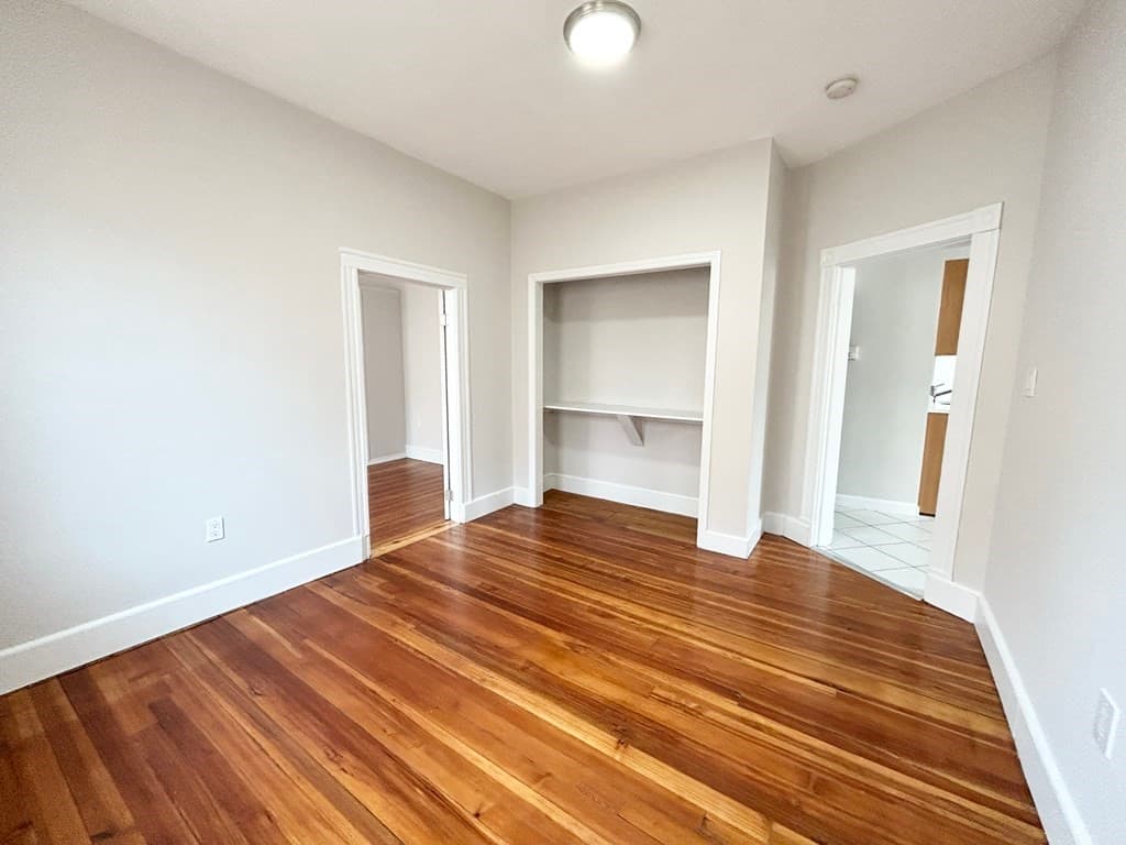 165 Gove St. ##4 photo 4