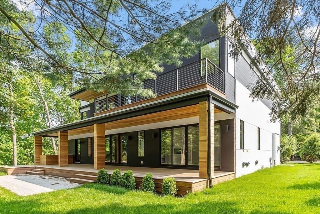21 Pine Ridge Rd