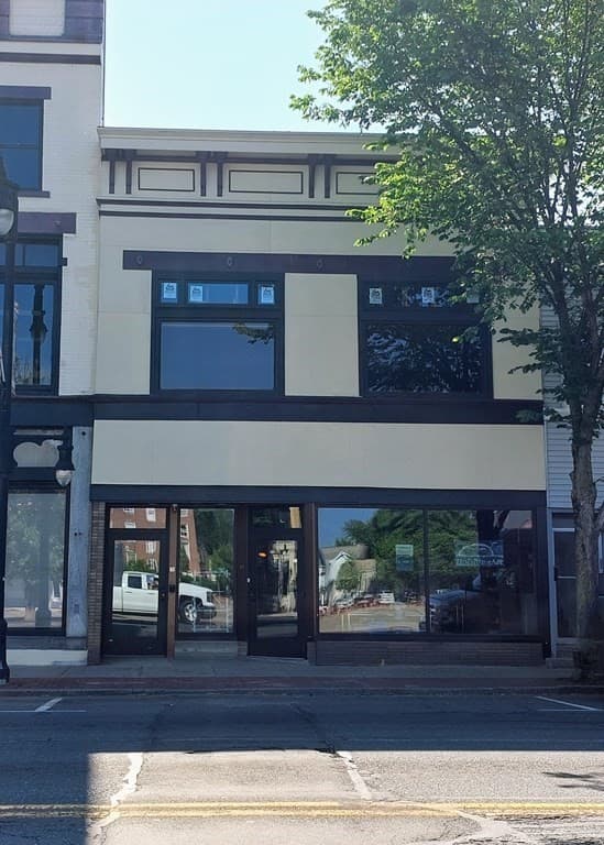 81-83 Elm St