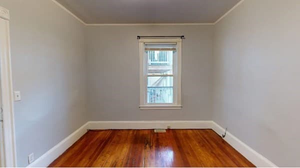 61 Crescent Avenue #1 photo 4