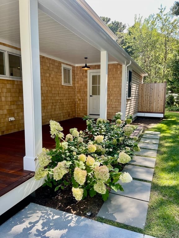 28 Rogers Way photo 4
