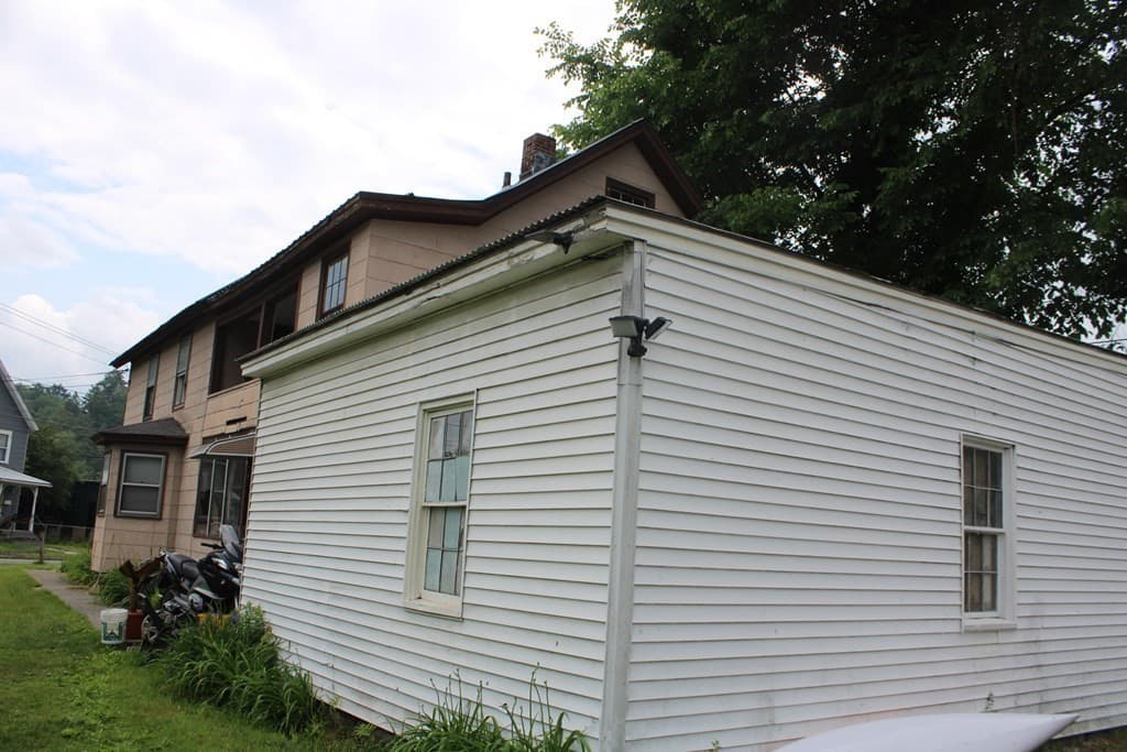 35 Mill St photo 5