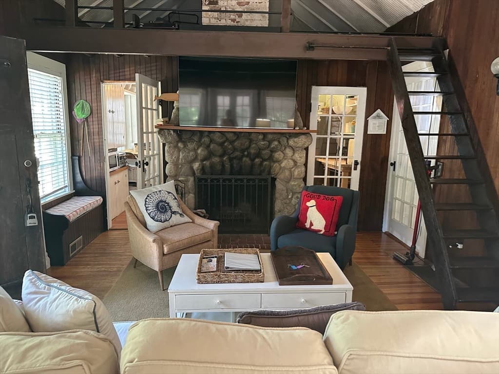 3 Foxglove Drive