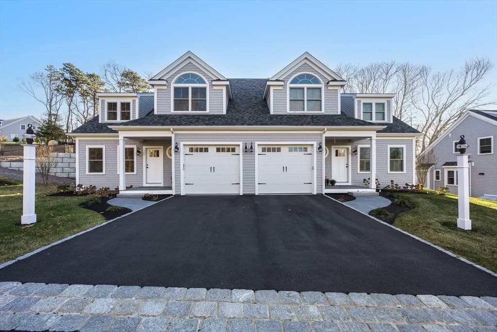 213 N Falmouth Hwy #2B photo 3