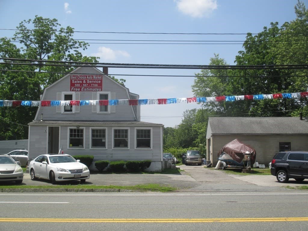 1596 Gar Highway