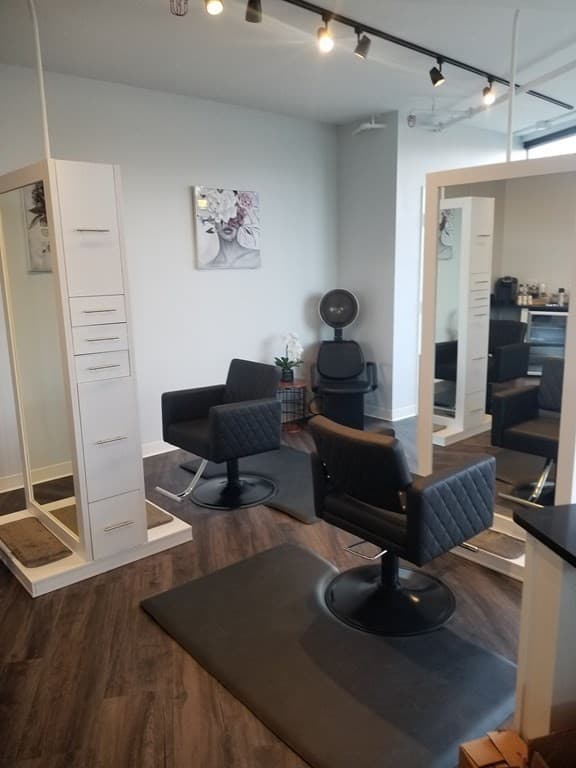 168 Washington St #Salon photo 2