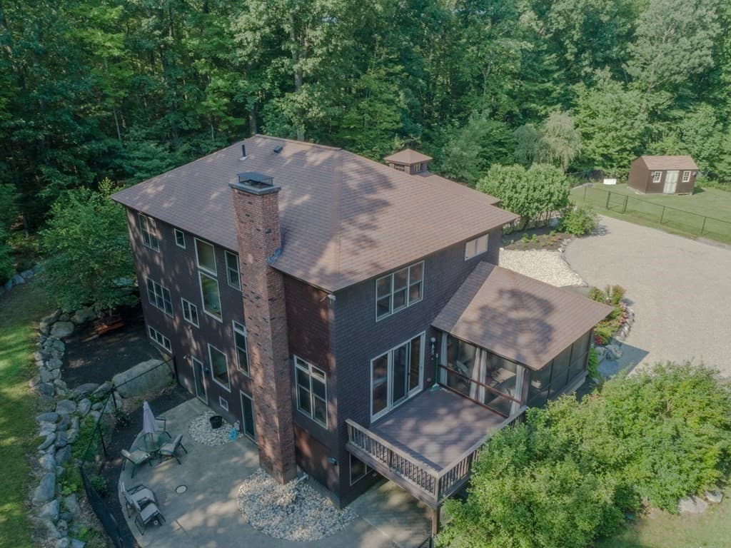 668 North Farms Road photo 5