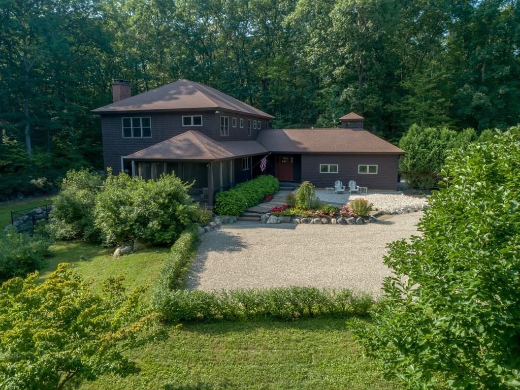 668 North Farms Road photo 4