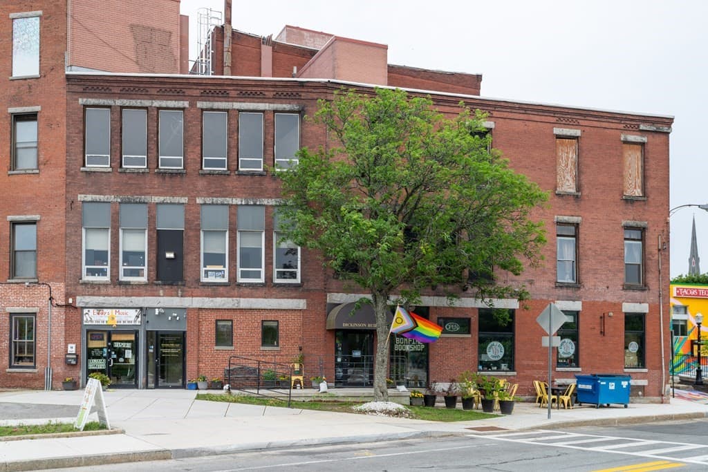 336-344 Main Street photo 4