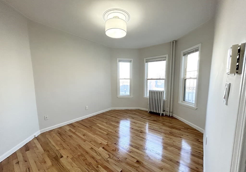 153 East Cottage #2