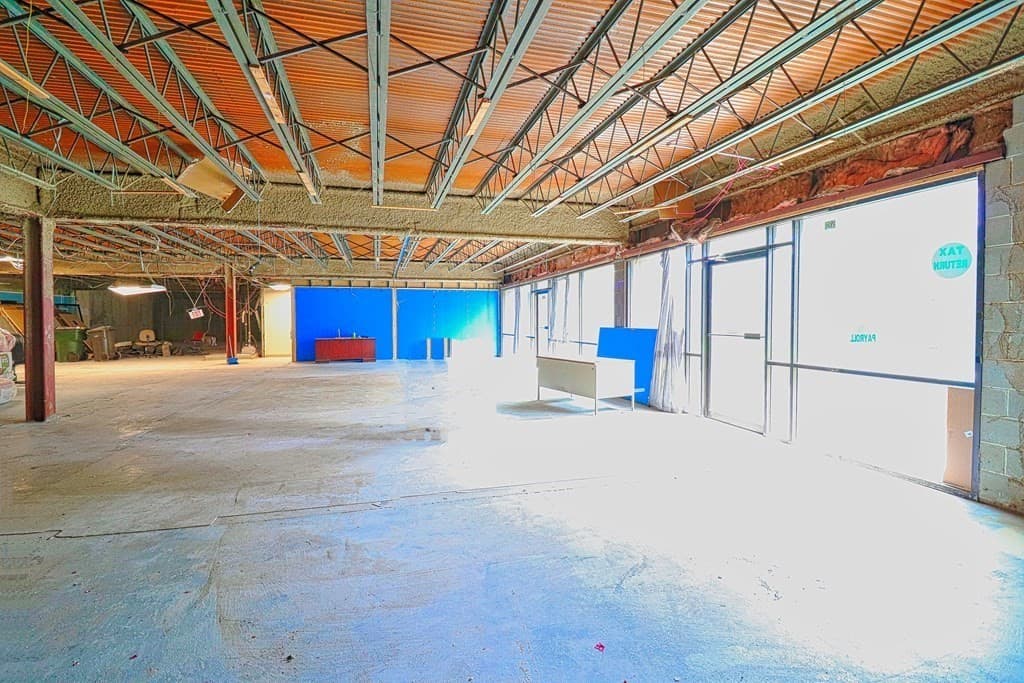 499 Essex Street #Lower #1 photo 4