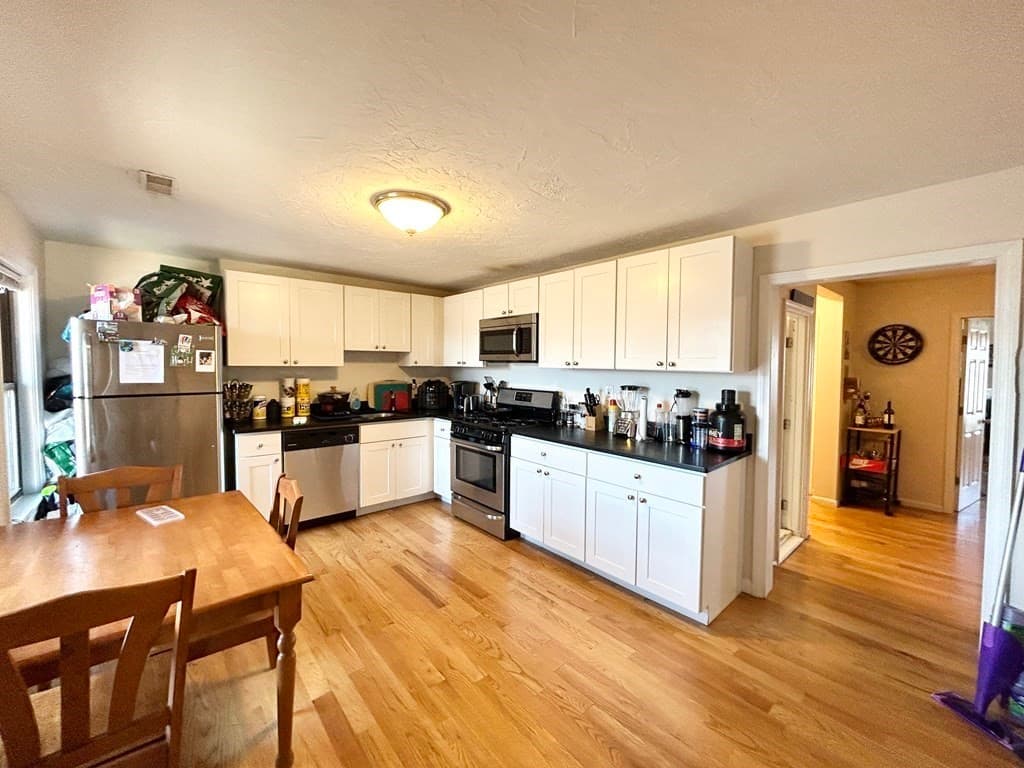 914 Dorchester Ave #3