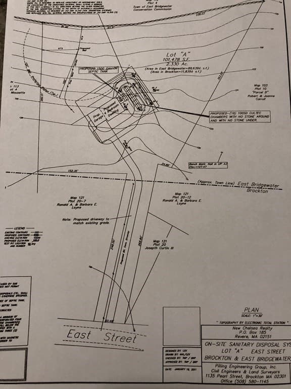 Lot A East St