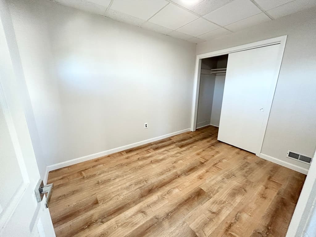 105 Buttonwood #3 photo 5