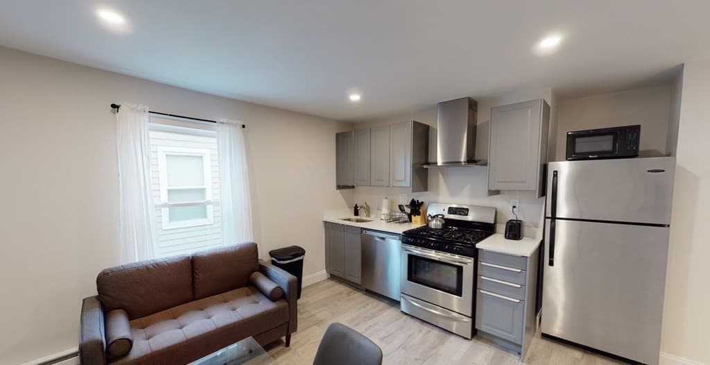 122 Buttonwood #3 photo 3