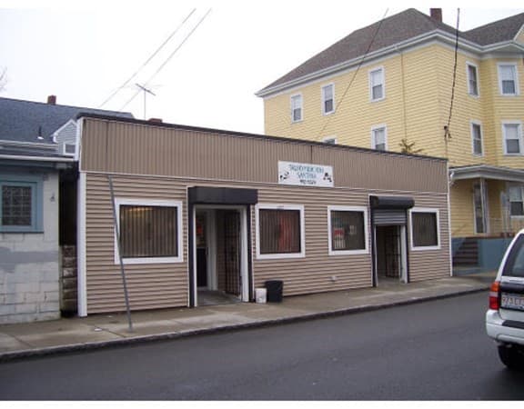 131-133 Hemlock St