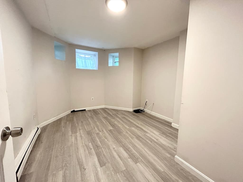 90 Hammond Street #1 photo 3