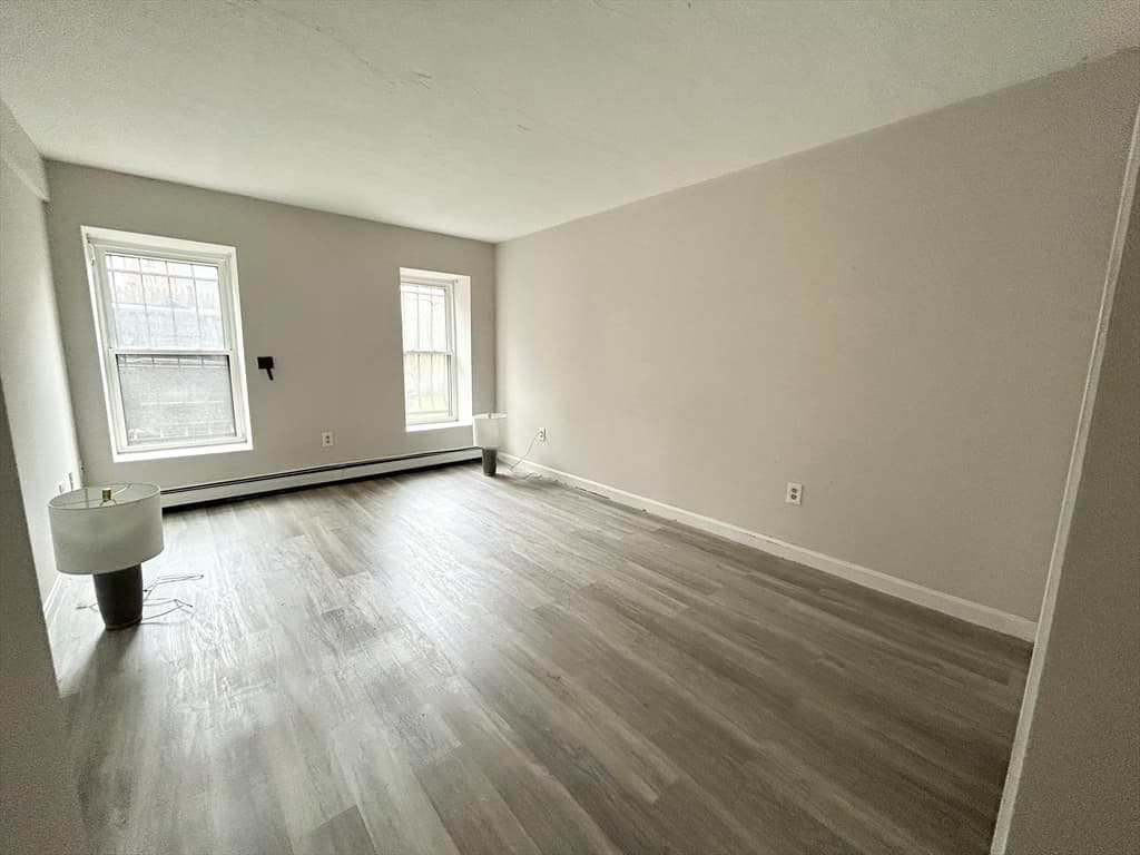 90 Hammond Street #1 photo 4