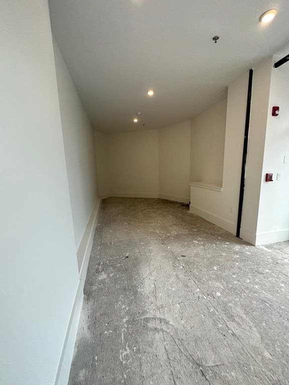 103 Washington St #R photo 4