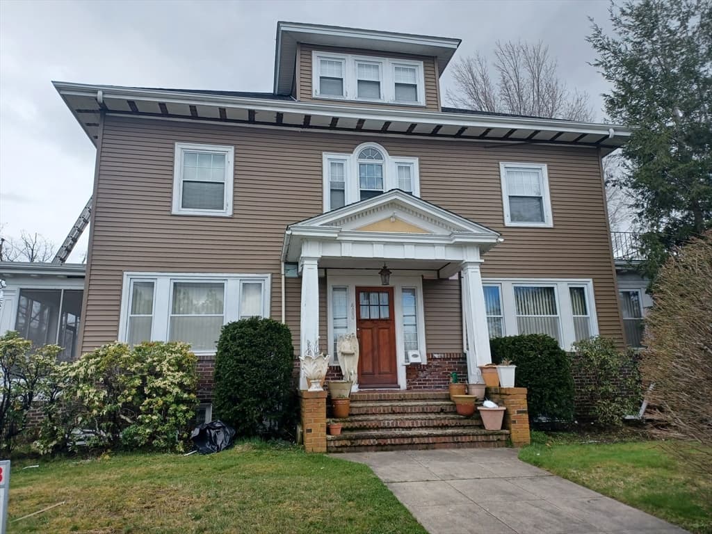 480 West Elm Street photo 5