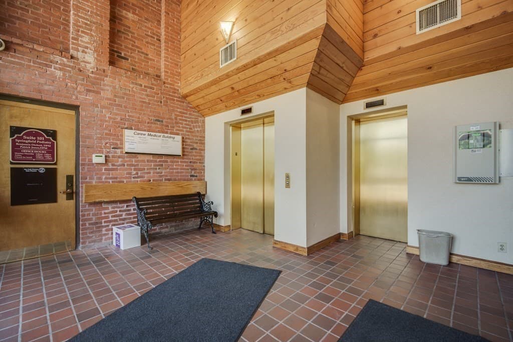 222 Carew St photo 2
