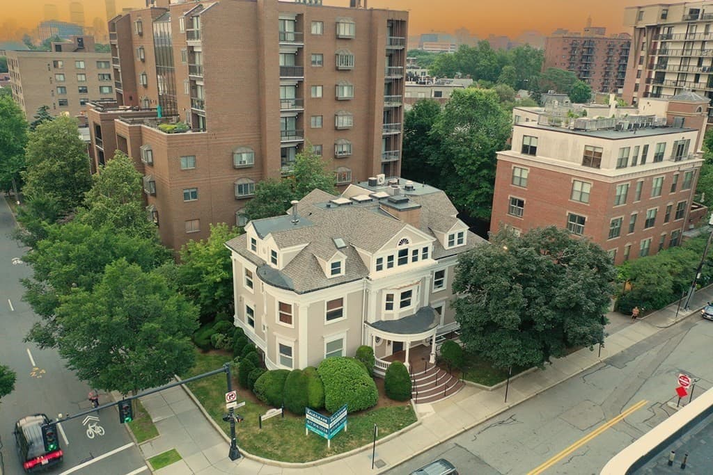 1269 Beacon #3