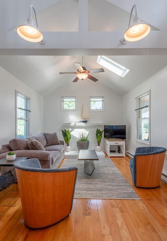 5 White Way photo 5