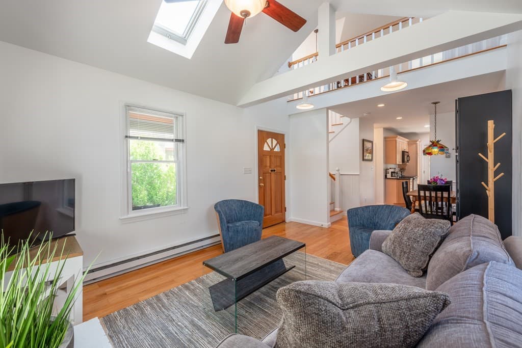 5 White Way photo 4