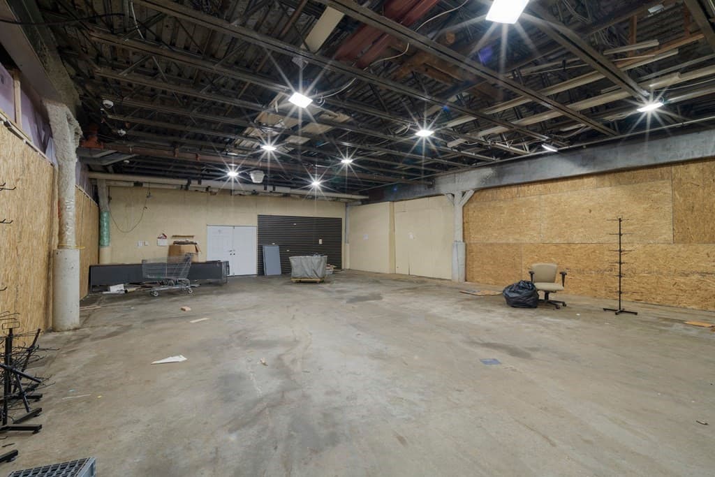 213 Taunton Avenue #Basement photo 4