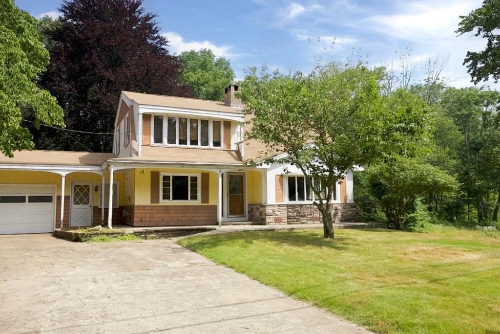 62 Belfield Dr photo 2
