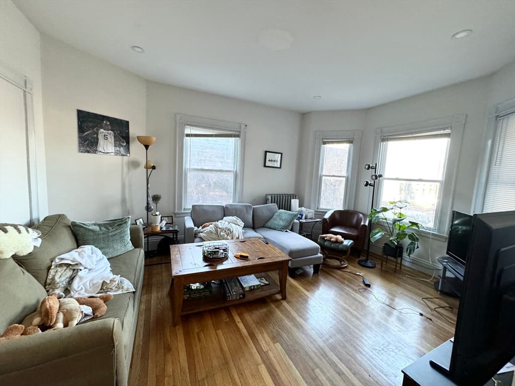 3 Mount Vernon St #1 photo 4