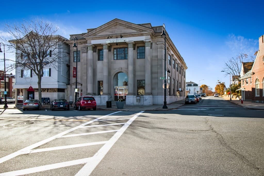 369 Main