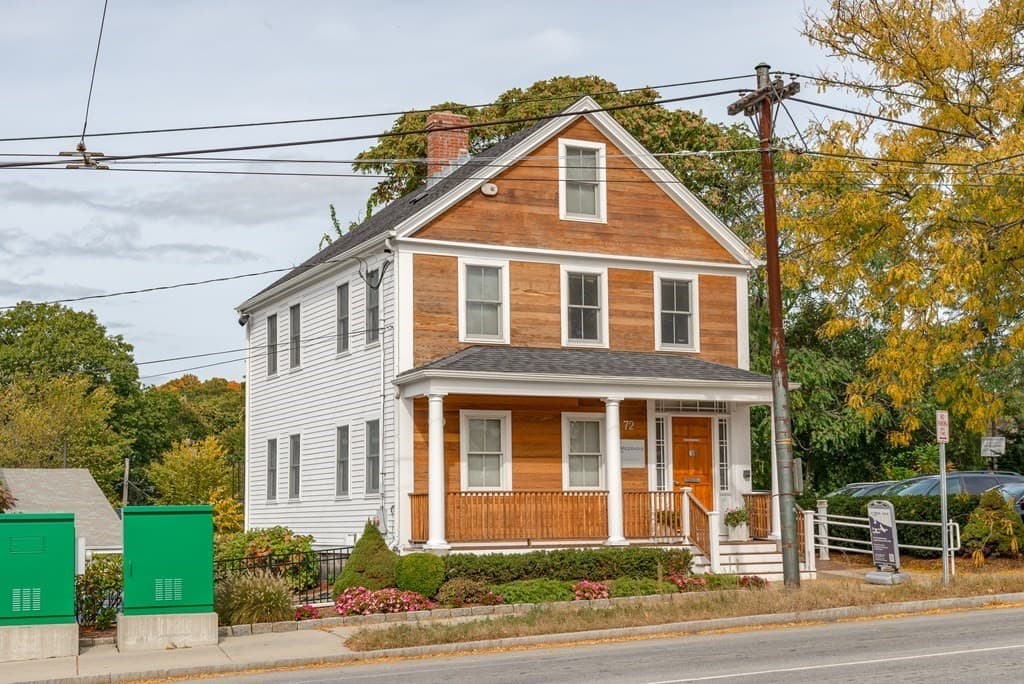 72 Mount Auburn St