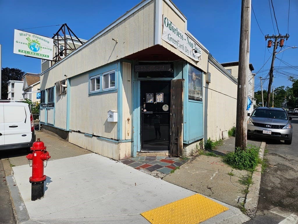 415 Summer St
