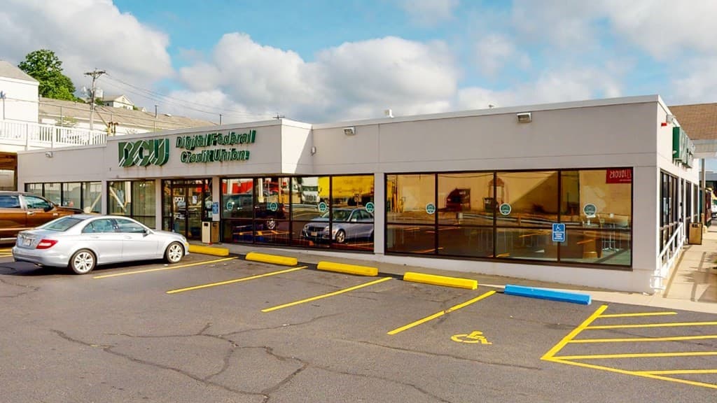 131 Gold Star Blvd #DCU