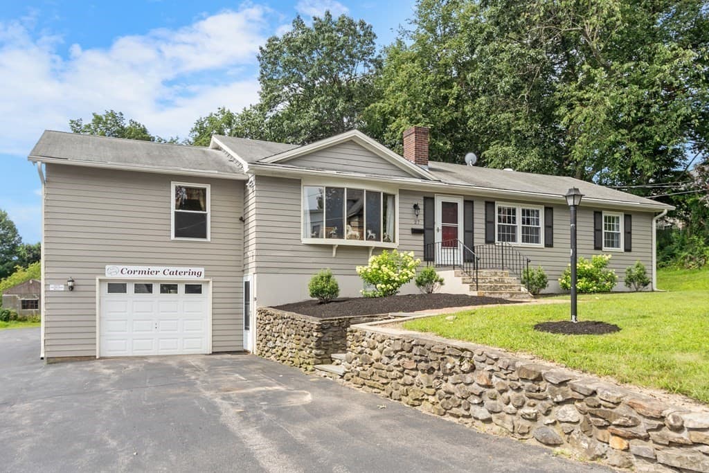 27 Pratt Rd