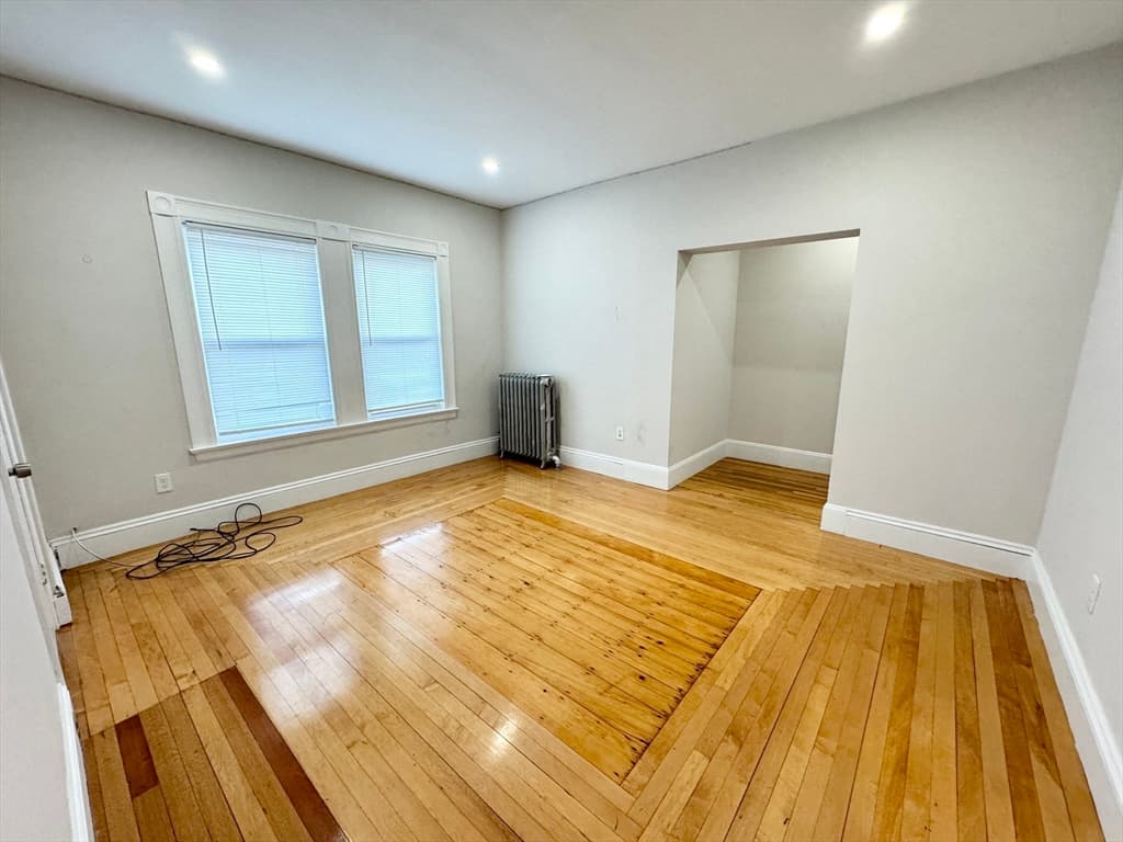 3 Mount Vernon St #2 photo 2