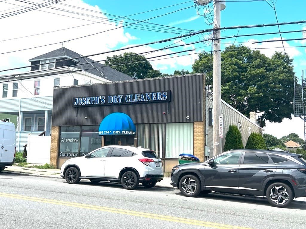 214A Middlesex Ave photo 2