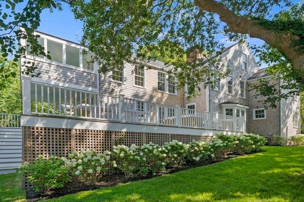 11 Pleasant Street photo 5