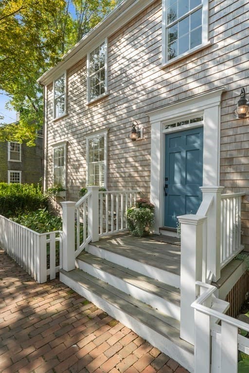 11 Pleasant Street photo 4
