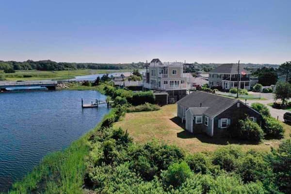 34 Short Beach Rd