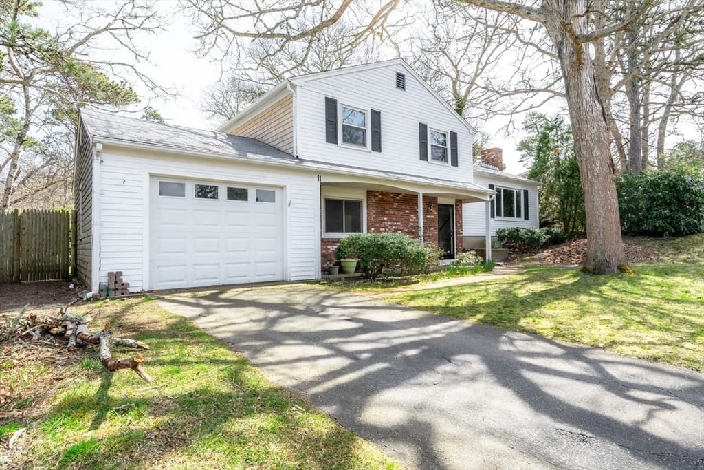 11 Great Oak Rd