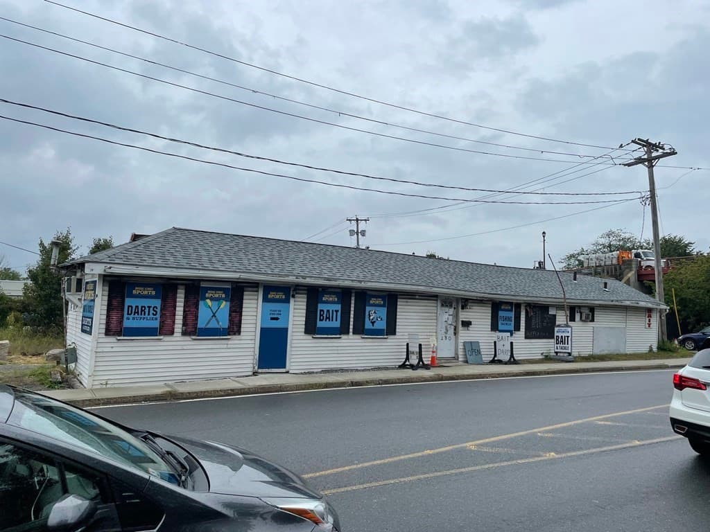 280 Bridge St photo 3