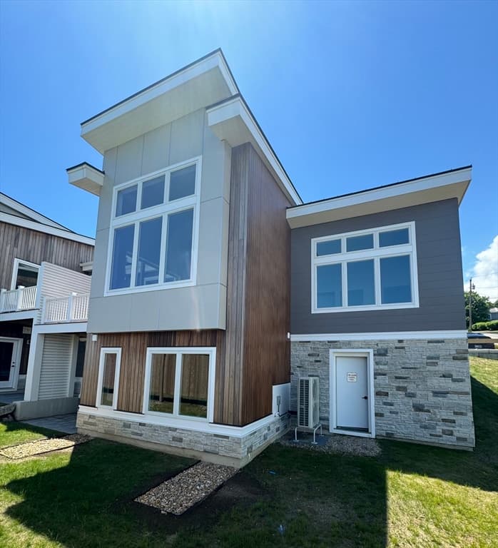 65 Broadview Drive #1 photo 2