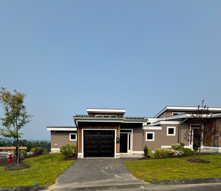65 Broadview Drive #1