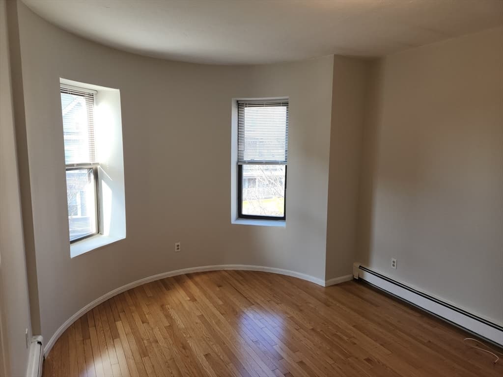3148 Washington St #3 photo 2