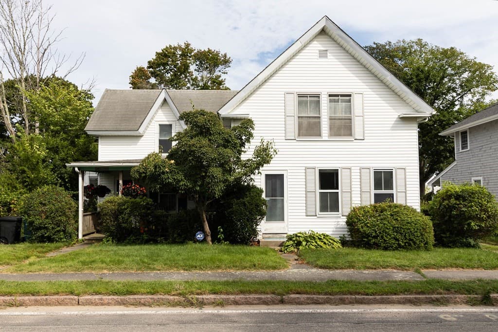 30 Shore Street