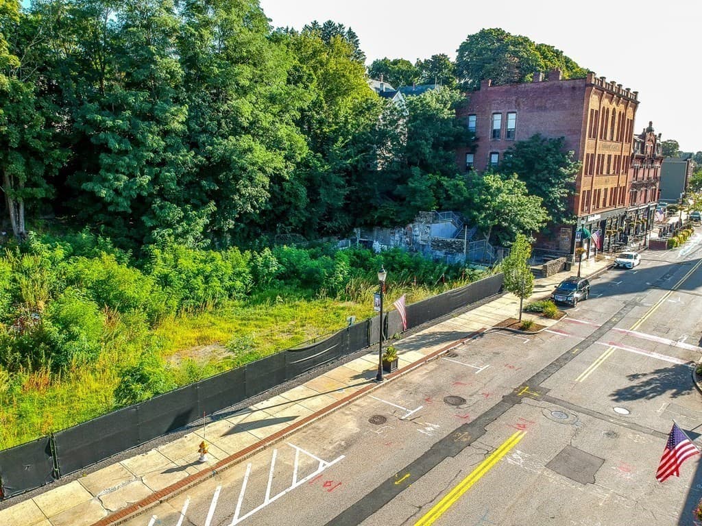 175 Main Street photo 5